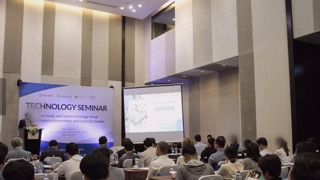 Technology Seminar on intelligent e-government and smart city systems, Danang